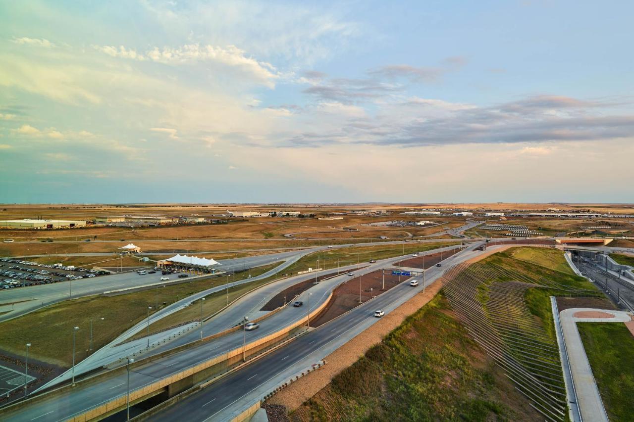 The Westin Denver International Airport Exteriér fotografie